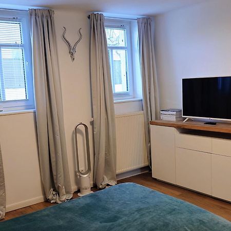 Villa Kreuzbergl - Apartment Klagenfurt am Woerthersee Esterno foto