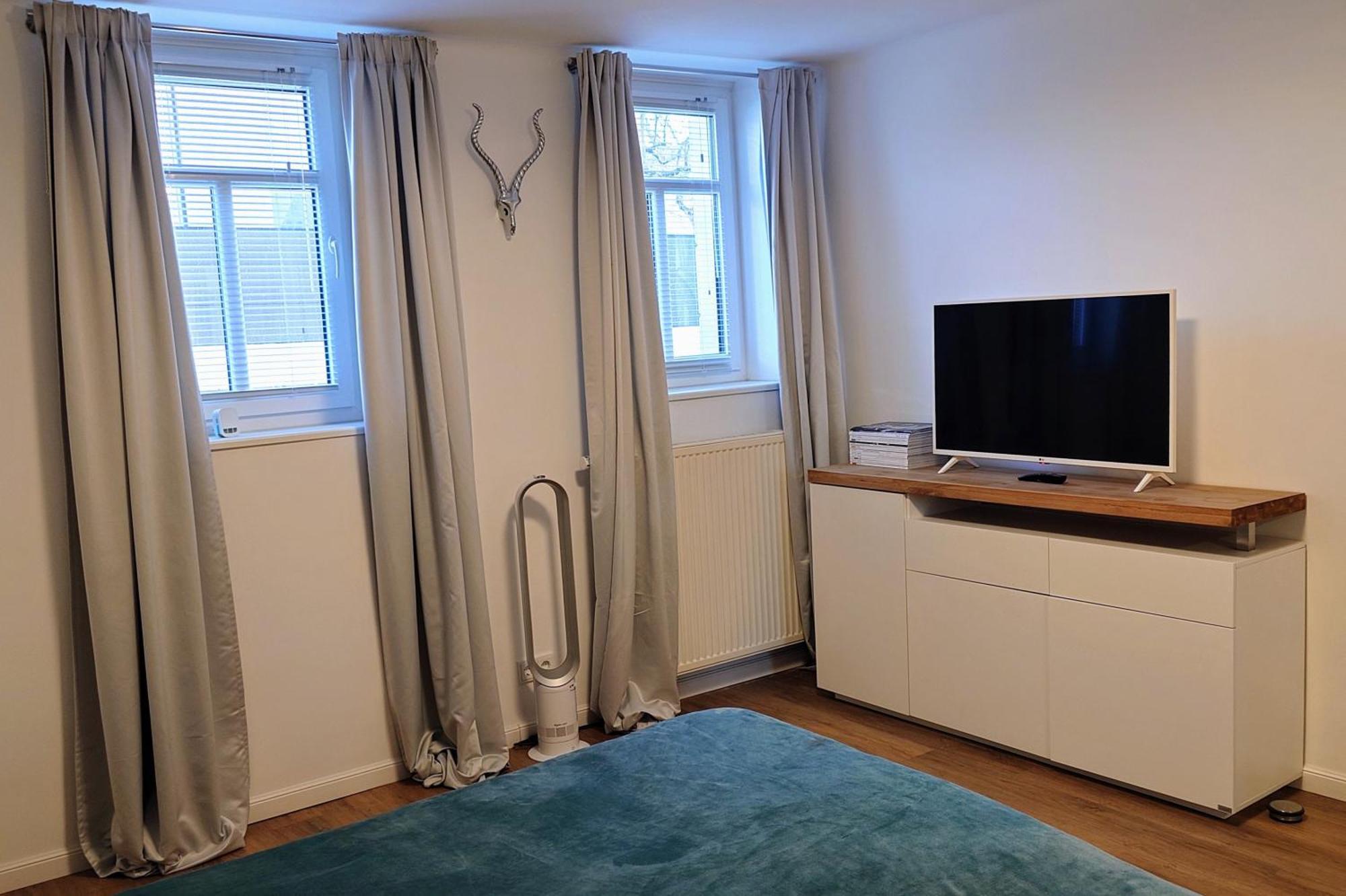 Villa Kreuzbergl - Apartment Klagenfurt am Woerthersee Esterno foto